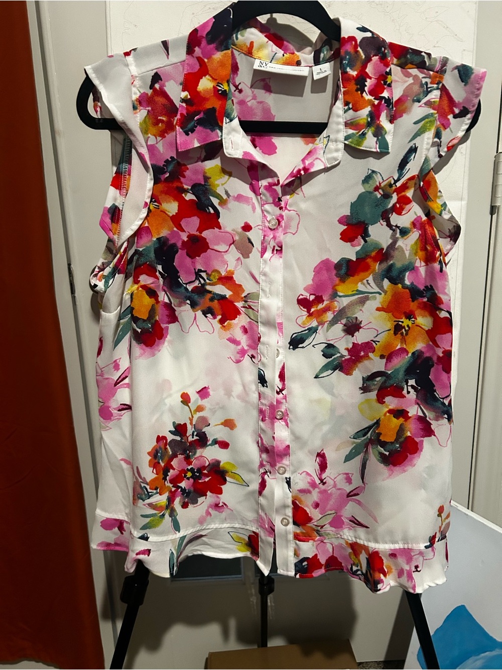 Floral Sleeveless Button-Front Blouse - White with Pink & Multicolor Floral